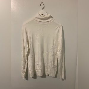 Turtle neck long sleeved ribbed shirt